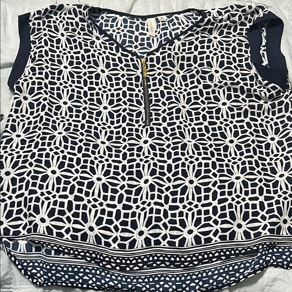 Navy and White Geometric Women's Top